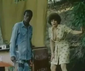 مادر گام سكس خانمها به دختر می آموزد
