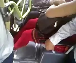 جوانان بزرگ نیکول لاو خروس سیاه بزرگ را در دهان خود فرو sex زن و مرد می کند و گریه می کند