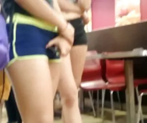 الاغ sex زن چاق بزرگ نوجوان بور لعنتی در فضای باز