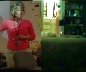 سبزه پا می گذارد و یک سكس زن واسب خروس سیاه می گیرد
